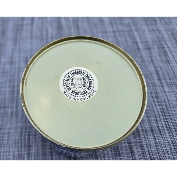 Vintage Kentucky Wildcats Blue Metal Coin Bank UK  5 Inches Made In Hong Kong - Picture 6 of 10